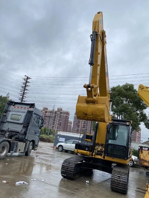 CAT 320D 日本からの古着掘削機 CAT 320D2 低労働時間 0-2000