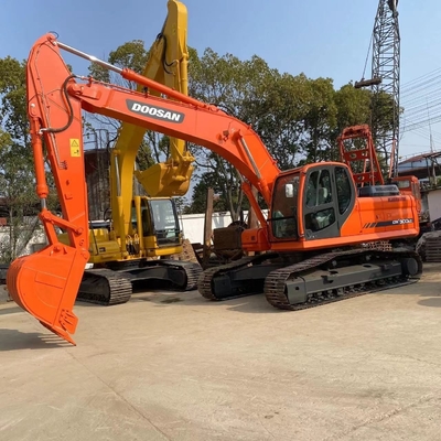 2020年,178kWのパワーで良い状態で使われたDoosan DX300LC掘削機