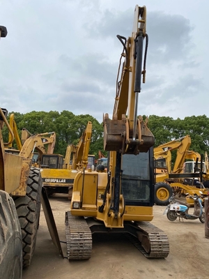 日本USD Digger CAT 306 中古ミニ掘削機 性能も強さも