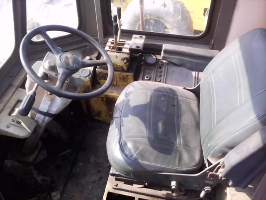 6トンの名乗負荷 エネルギー鉱山産業用カタピラー CAT950Eホイールローダー