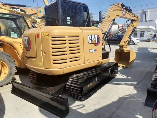 CAT 306E2 0~2000 作業時間,送料無料のミニ掘削機