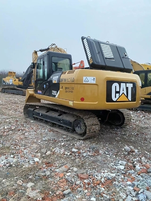 20トンのEPAエンジンとオリジナルペイントのCAT 320D古着掘削機