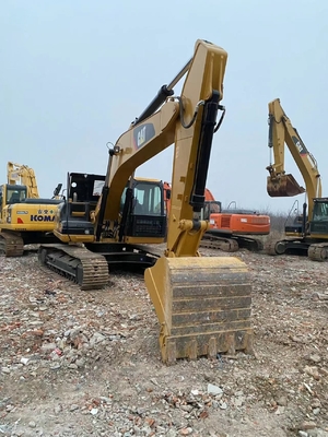 20トンのEPAエンジンとオリジナルペイントのCAT 320D古着掘削機