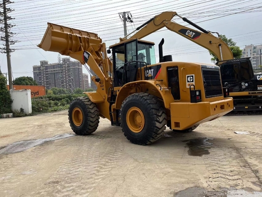 カミングスエンジンと低労働時間を持つ中古のCAT966Lホイールローダー