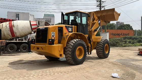 CAT 966L 日本エンジンの車輪装荷機 2021年 中古