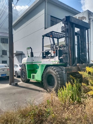 2020年 輪機 コマツー FD240 日本製 中古フォークリフト 液体原型機