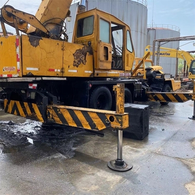 中古 カト NK300E トラッククレーン 30TON マックス 上海で重荷を上げ 良い状態