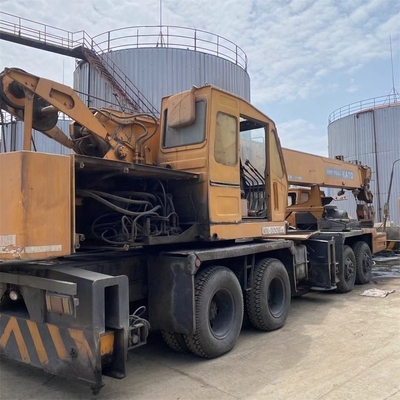中古 カト NK300E トラッククレーン 30TON マックス 上海で重荷を上げ 良い状態