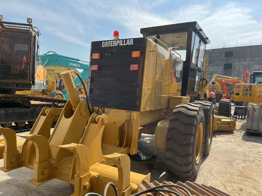 機械修理店 カミングスエンジンと直送ギア付き CAT140K グレードを使用