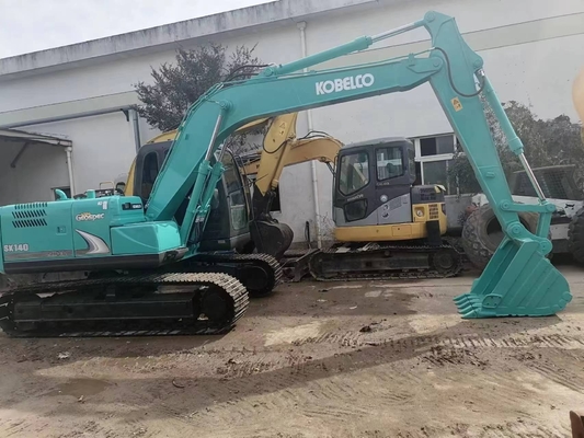 日本からの原装塗料と0.1m3のバケツ容量で使われたコベルコ SK140掘削機