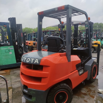 3000KG 2023年 TOYOTA 日本製 FDZN30 3トンのフォークリフト ディーゼルパレットリフティングトラック