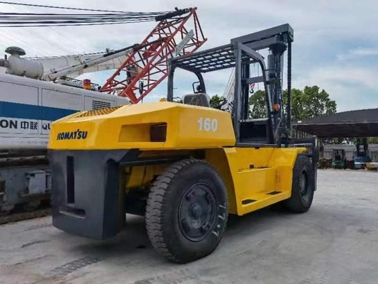 中古のKOMATSU FD160 16TON 中古コンテナトラック 良好な状態