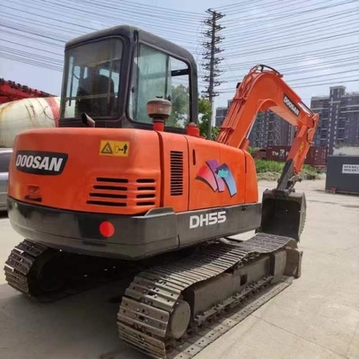 ドーサン DH55 中古 掘削機 68kw オリジナル ペイント 日本 機械 体重 5500 kg 格安