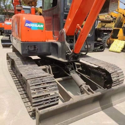 ドーサン DH55 中古 掘削機 68kw オリジナル ペイント 日本 機械 体重 5500 kg 格安