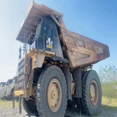 77700 KG 中古キャタピラー CAT 777D 鉱山用ロックトラック 良好な状態