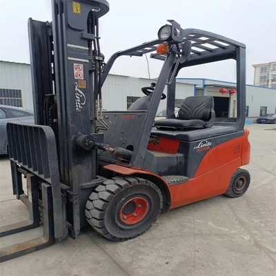 LINDE 2.5 TON 低労働時間で使用される建設用リフティングマシン 2500 KG 重量