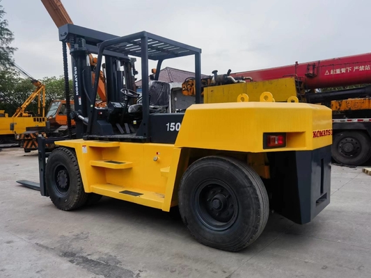 KOMATSU FD150 15トンの手動操作パレットリフティングトラック