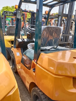 トヨタ FD25 フォークリフト ディーゼル パレットリフティング トラック