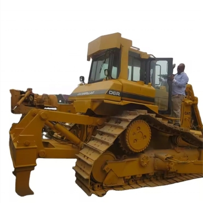 日本 の 建設 プロジェクト に 用い られ た ブルドーザー Caterpillar Cat D6R の 高い 需要