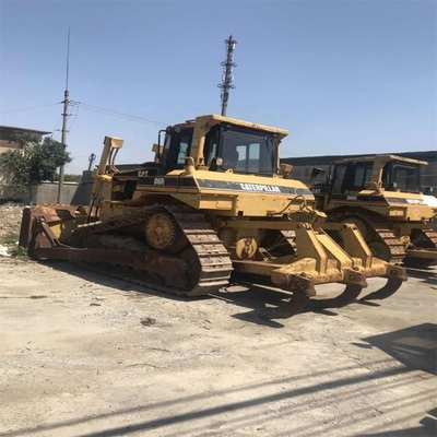 日本 の 建設 プロジェクト に 用い られ た ブルドーザー Caterpillar Cat D6R の 高い 需要