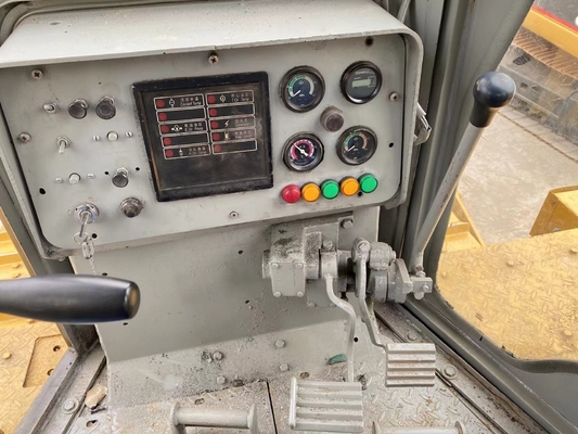 CAT D7Hブルドーザー 中古 クローラー 日本原作 性能マシン 重量 50350 kg