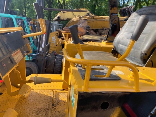 中古ブルドーザー CAT D4C 中古 クローバー 60KW 日本製 原作 建設機械