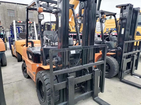 信頼性の高いハンチャH30 ハンジョウディーゼル用フォークリフト 5570kg