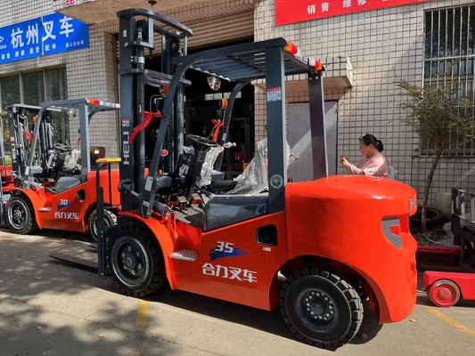 3500 KG ヘリ 35 3.5 トン 中古フォークリフト 中小企業用