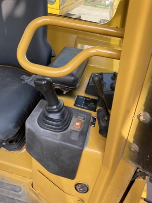 CAT D4G ミニ オリジナル 日本ブルドーザー 水力シリンダーの製造機械 CAT
