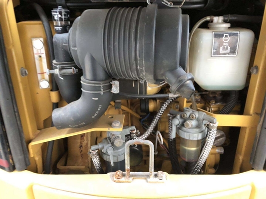 CAT301.5CR ミニ掘削機 2022年 低作業時間と9.8rpm回転速度
