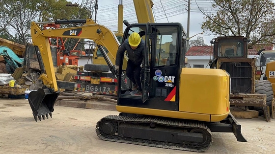 CAT 307E2 掘削機 5000 KG 機械重量 あなたの要求のために良い状態で