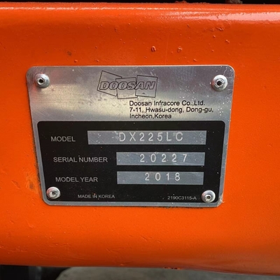 移動型 クローラー 水力掘削機 中古 ドーサン DX225LC 韓国製 中古掘削機
