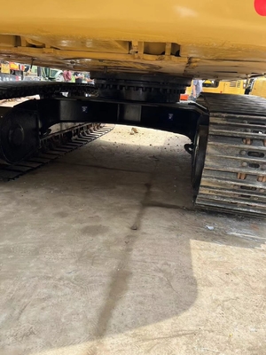 中古の CAT 320GC 掘削機とHAWE 水力シリンダー