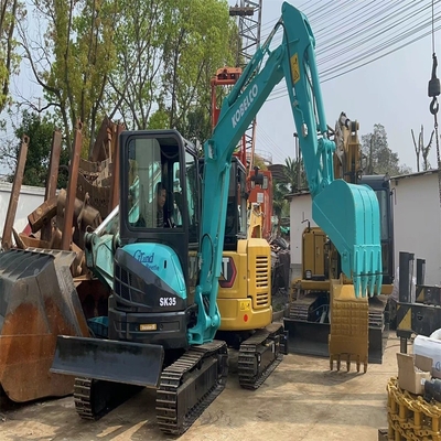 良い状態で 3.5TON 稼働重量を持つ Kobelco SK35 水力クローラー掘削機