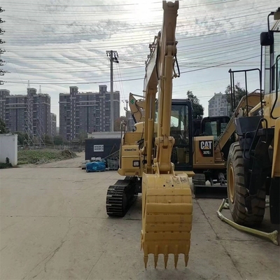 日本製 コマツシ 中古掘削機 7トン コマツシ PC70 掘削機 重量 7000 kg