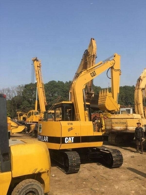CAT E70B 耐久性のある水力シリンダーと長寿命のクローラー掘削機