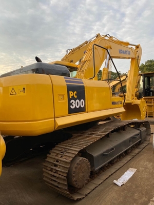 中古 掘削機 KOMATSU PC300 クローラー 水力 30 トン 地球移動掘削機 ストック
