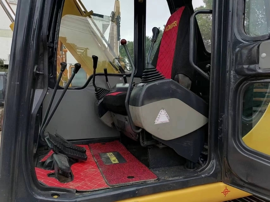 KOMATSU PC60 掘削機 クローバー 水力掘削機 6トンの容量で,地球を移動する準備ができています