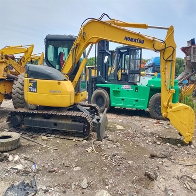 使用済み KOMATSU PC78US 7 トン小型水力クローラー掘削機 良好な状態