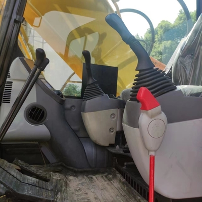 低時間 KOMATSU PC200-8 掘削機 中古重機 20トンのクローラー・ディガー