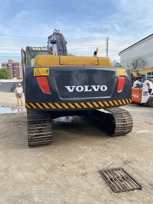 オリジナルスウェーデンVOLVO 210B 0.9M3バケツ容量を持つ掘削機建設機械