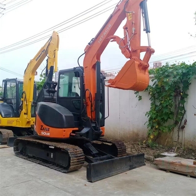 ハイドロリックポンプ 他の古き古き掘り機 上海にあるHITACHI ZX50UR 状態が良好