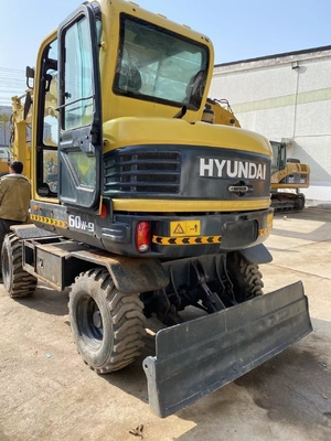 中古 KOREA HYUNDAI R60W-9 輪式掘削機 6トン クローラー掘削機 建設用
