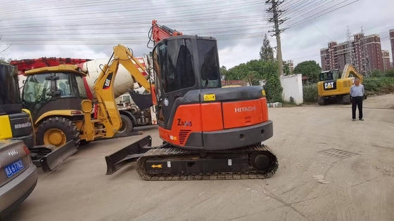 中古のHITACHI 65掘削機 6.5t ミニクローラー掘削機 2022年の建設機械