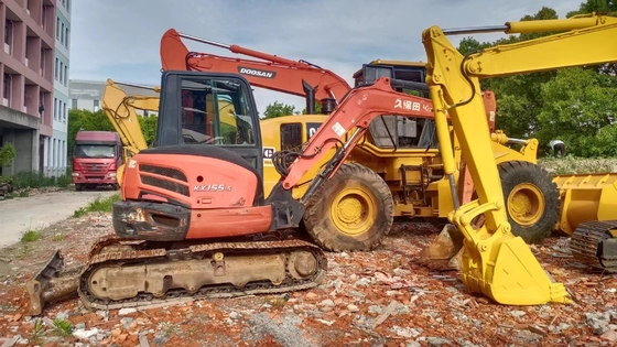 日本原装液圧システム付きの古ボタ KX155-5 掘削機