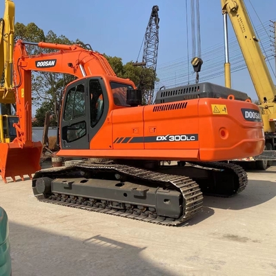 中古ドーサンDX300LC掘削機 日本 オリジナルペイント・ディガー 20トンのミニ掘削機