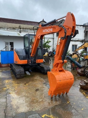 中古 HITACHI ZX55 ミニ掘削機 5.5 トンの小型掘削機