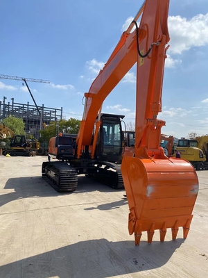 中古 クローバー 掘削機 HITACHI ZX200 素晴らしい状態で 20トンの小さな掘削機