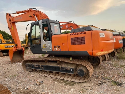 HITACHI ZX210 優れた作業条件と水圧バルブを持つ掘削機 HITACHI