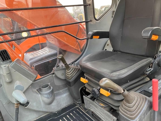 HITACHI ZX210 優れた作業条件と水圧バルブを持つ掘削機 HITACHI